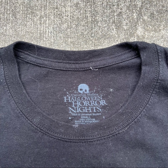 Universal Studios HALLOWEEN HORROR NIGHTS 2015 25th T-SHIRT SIZE Small Horror - Picture 6 of 7